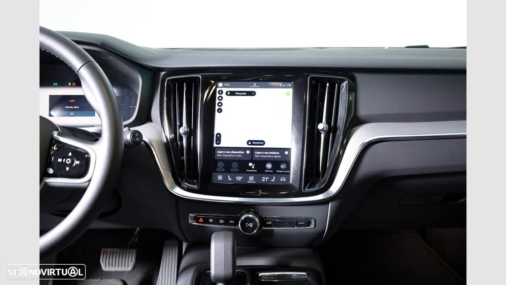 Volvo V60 2.0 T6 AWD TE Plus Dark — fotografia 11