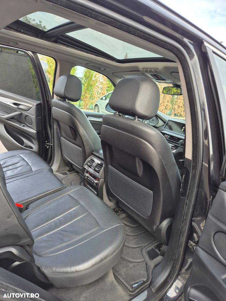 BMW X5 xDrive35i - 12
