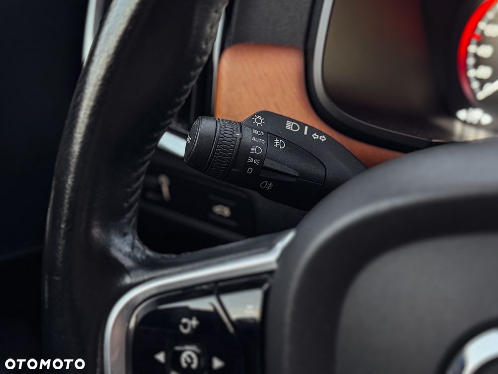 Volvo S90 D4 Inscription - 14