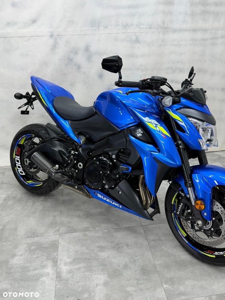 Suzuki GSX 1000 - 7