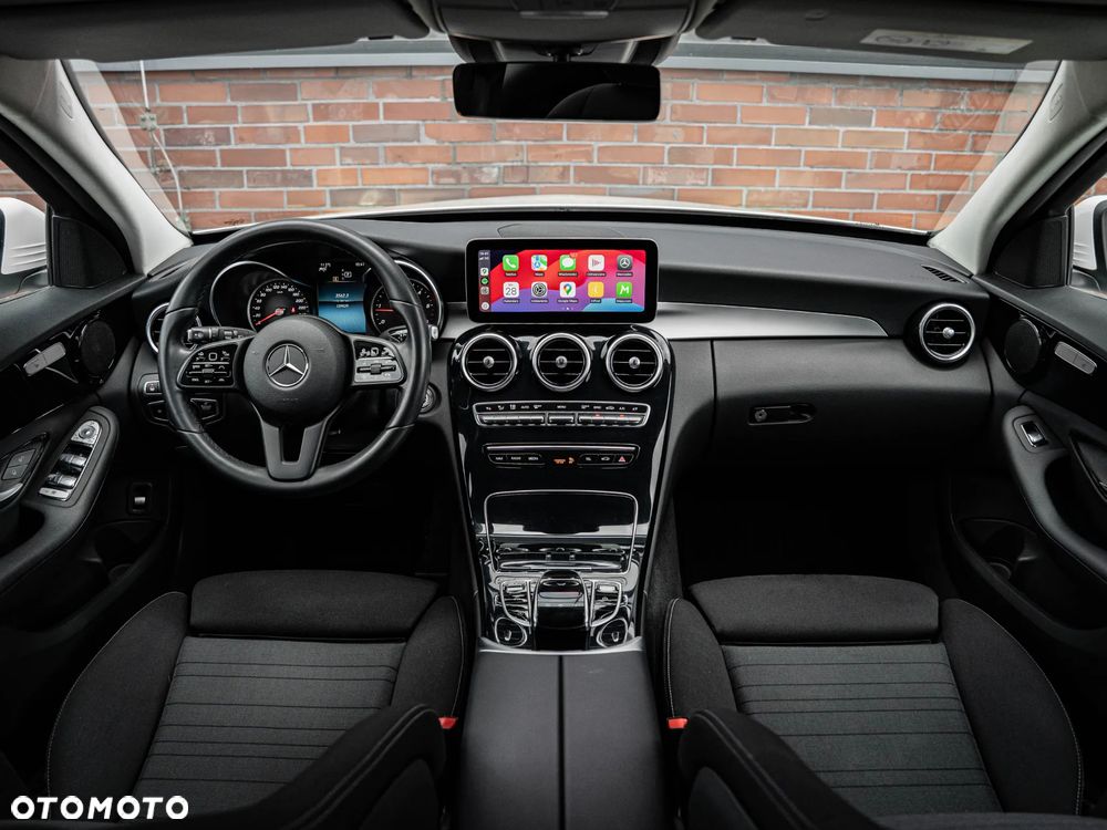 Mercedes-Benz Klasa C 220 d 4Matic T 9G-TRONIC Exclusive - 5