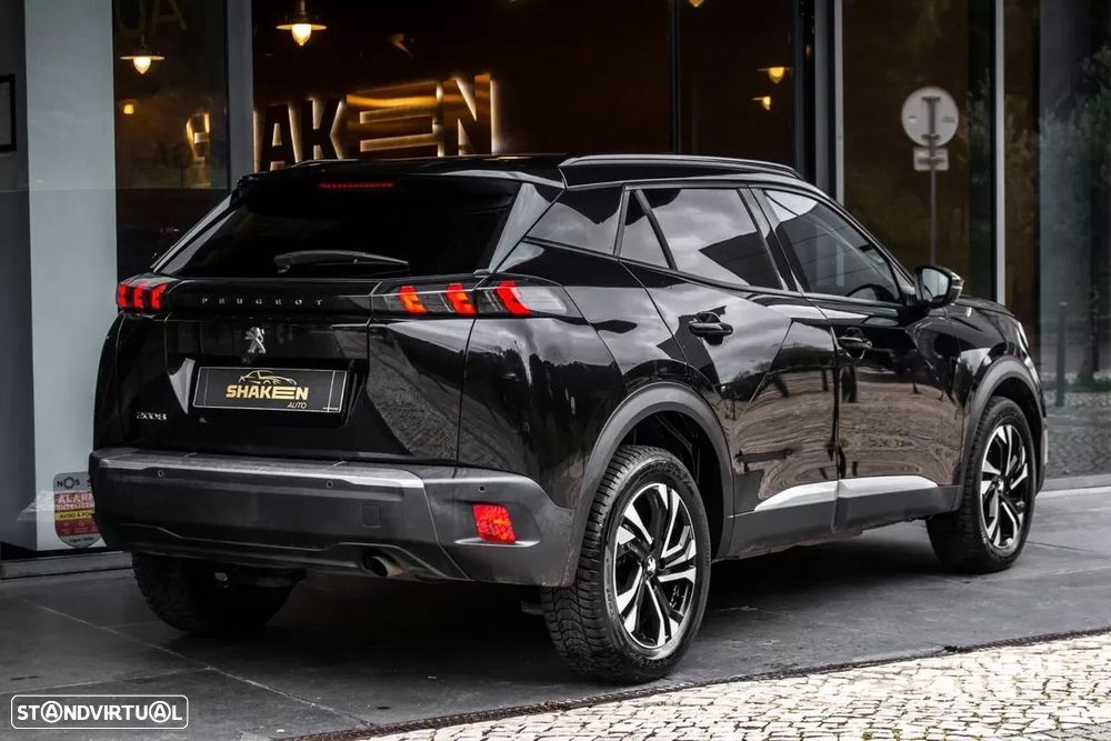 Peugeot 2008 - 4