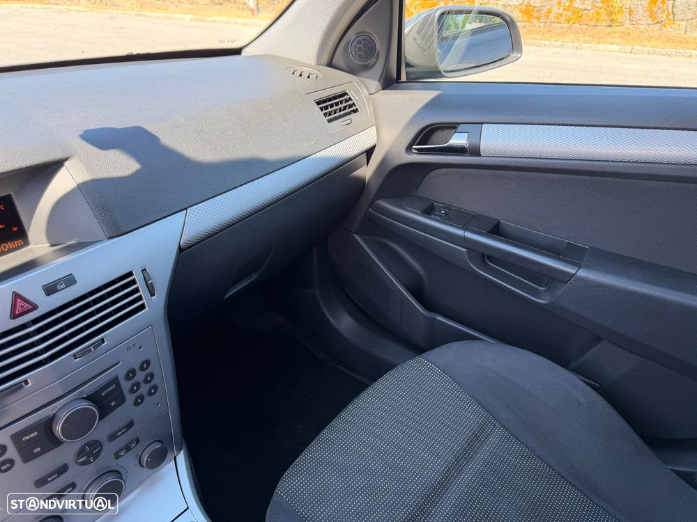 Opel Astra 1.3 CDTI Edition - 16