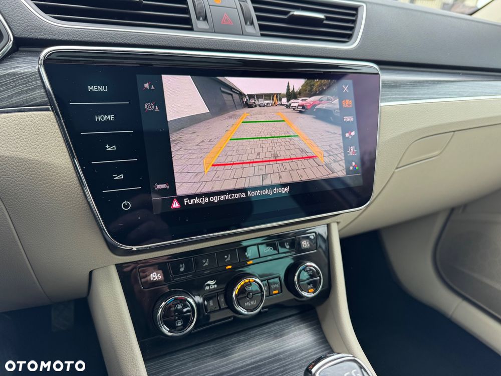 Skoda Superb 2.0 TSI Sportline DSG - 25