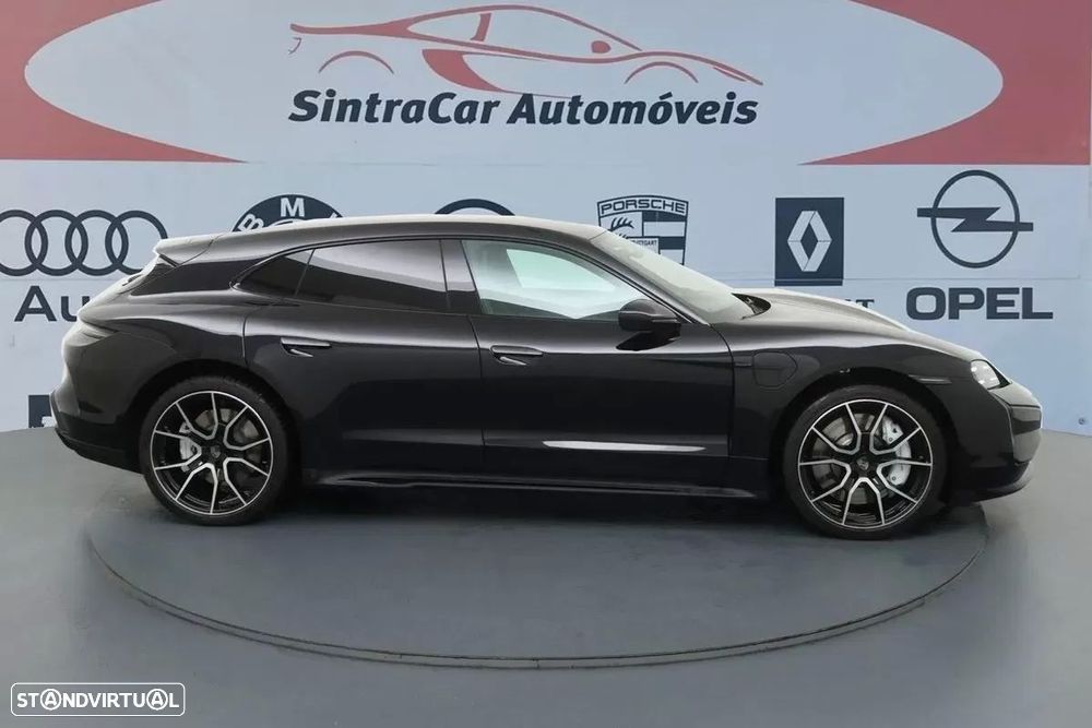 Porsche Taycan Sport Turismo Turbo - 3