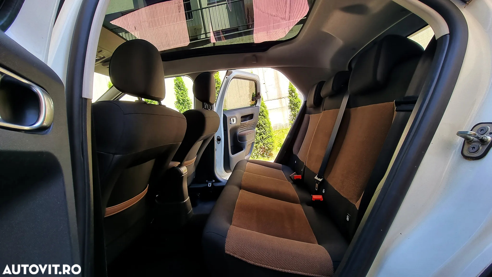 Citroën C4 Cactus Pure Tech 110 Stop&Start EAT6 Shine - 16