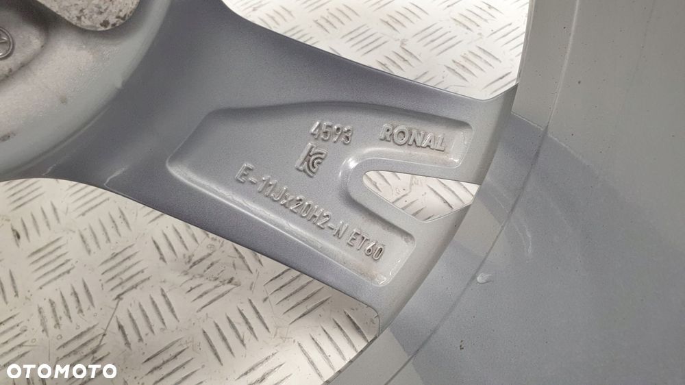 audi rs e-tron gt 4j3 felga aluminiowa 11jx20h2 et60 5x130 4j3601025am - 8