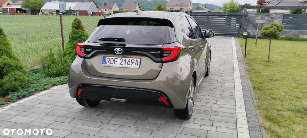 Toyota Yaris Hybrid 1.5 Executive - 25
