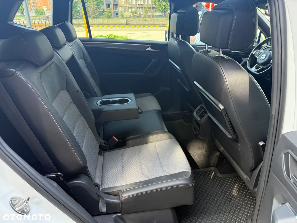 Volkswagen Tiguan - 15