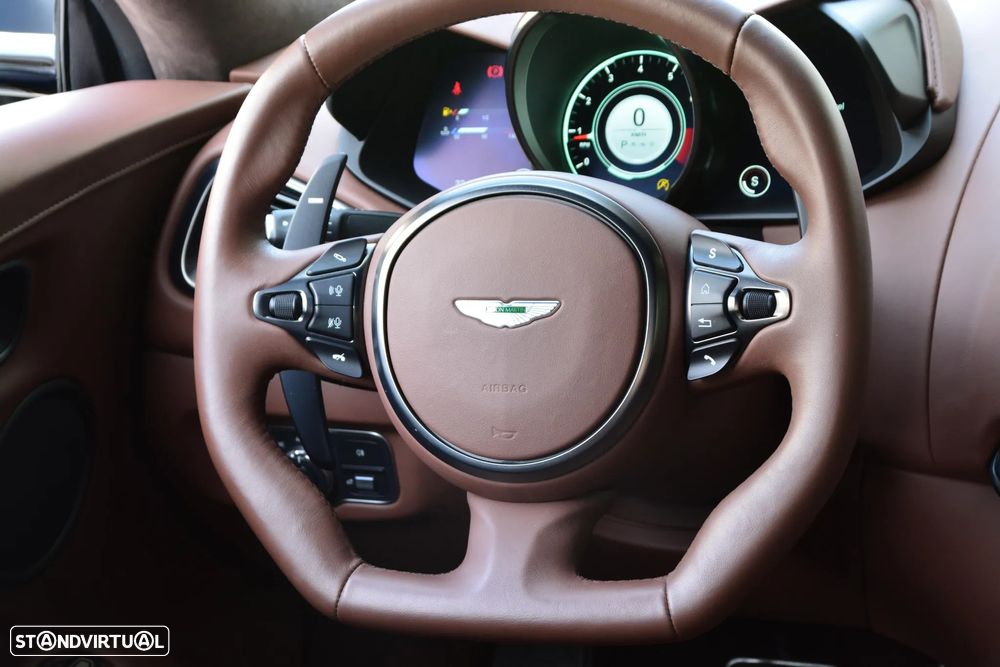 Aston Martin Vantage Coupe V8 - 49
