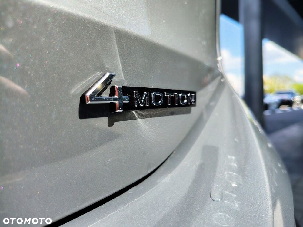 Volkswagen Tiguan - 30