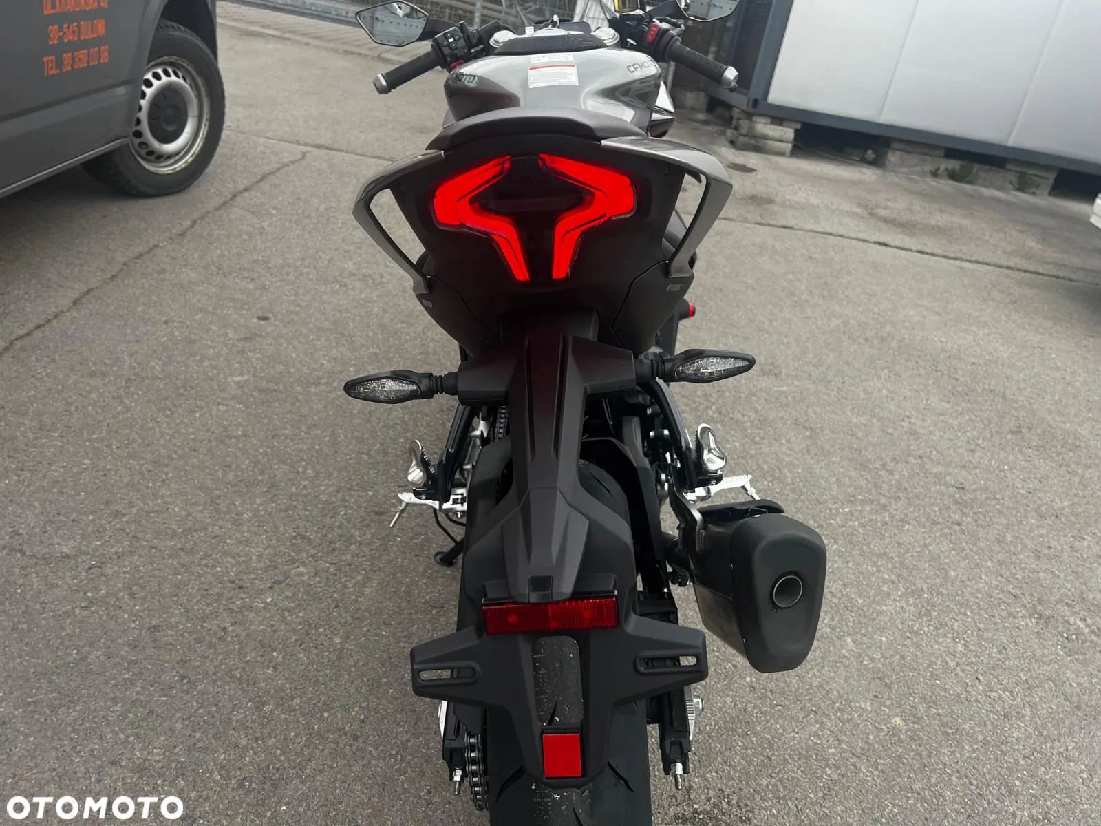 CFMoto SR - 11