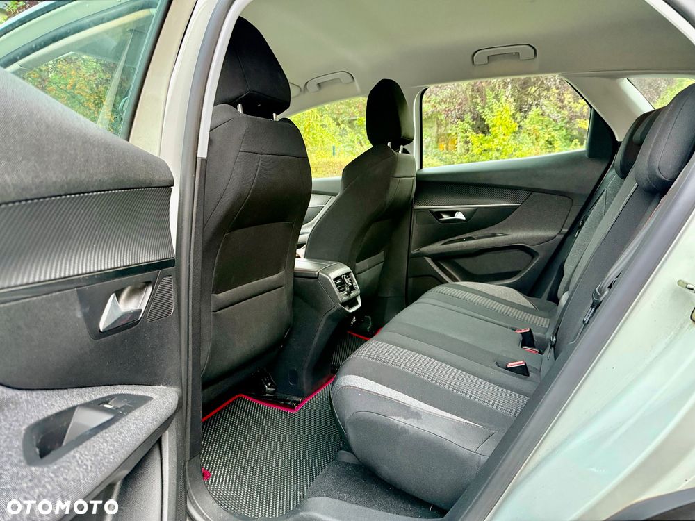 Peugeot 3008 1.6 BlueHDi Active S&S - 8