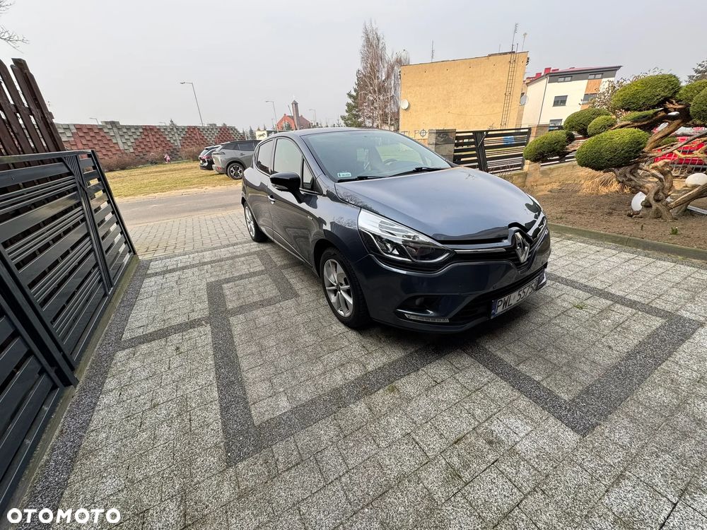 Renault Clio - 7