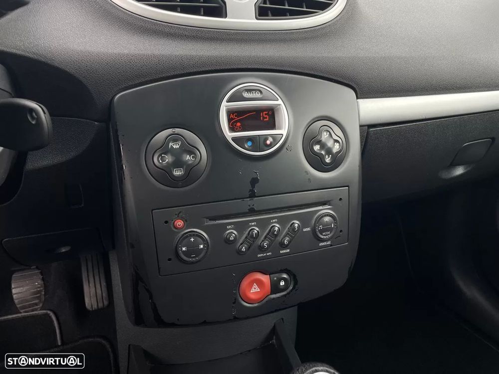 Renault Clio 1.5 dCi Confort - 21