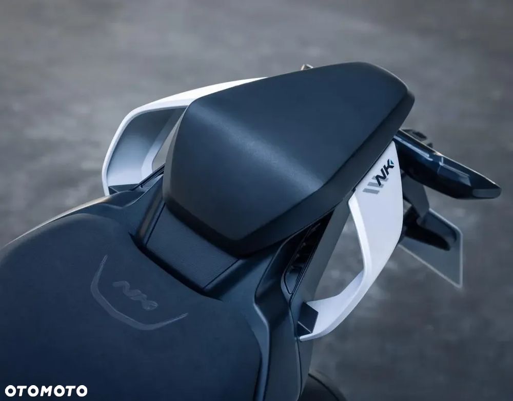 CFMoto 675NK - 3