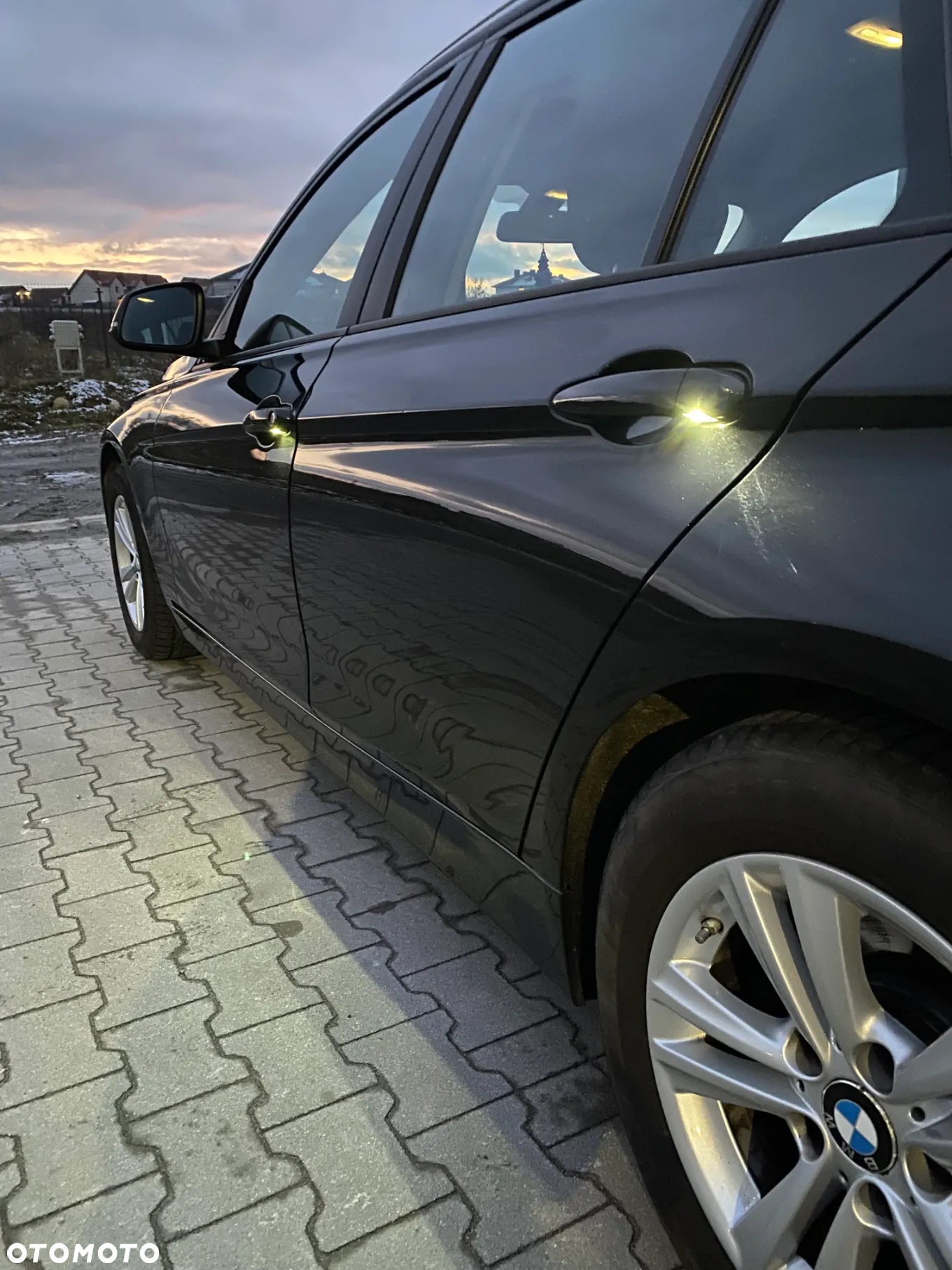 BMW Seria 3 318d Touring Modern Line - 6