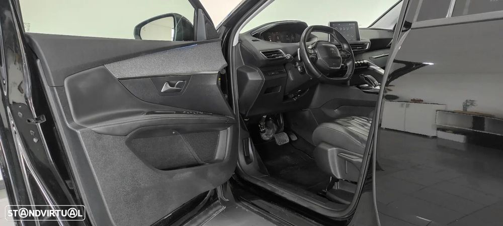 Peugeot 3008 1.6 BlueHDi Allure EAT6 J18 - 16