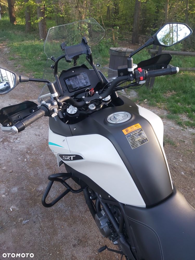 QJMOTOR SRT 550X - 4