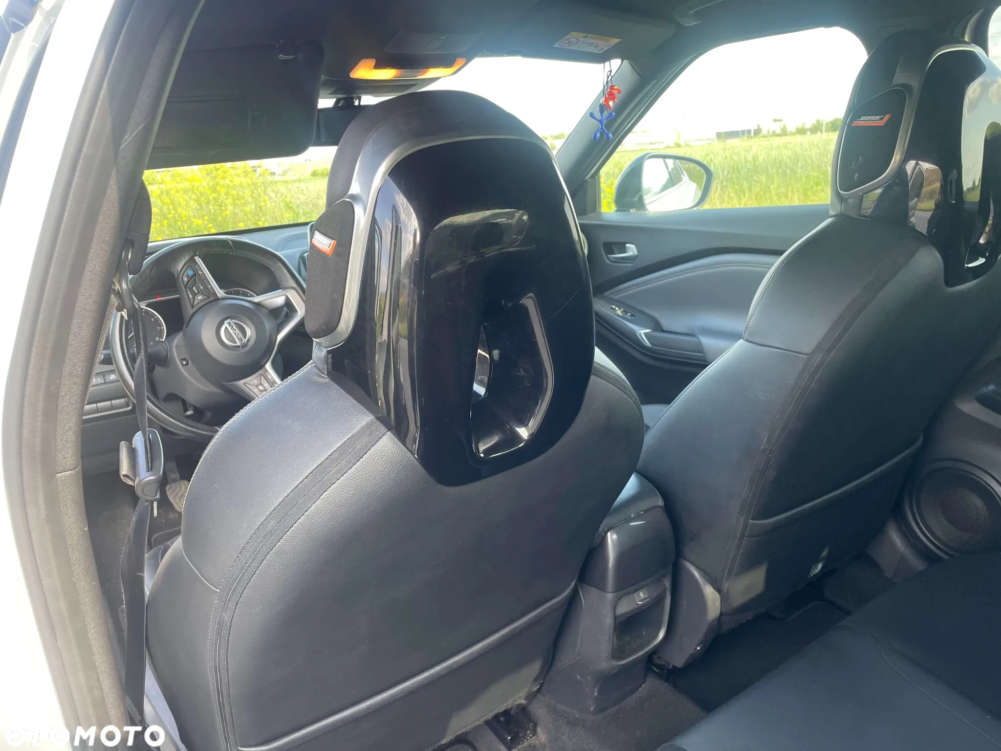 Nissan Juke 1.0 DIG-T Tekna - 7