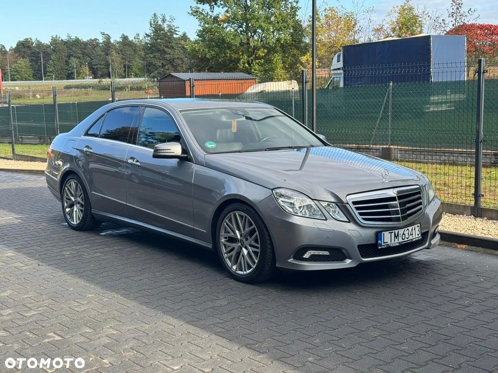 Mercedes-Benz Klasa E 350 CDI DPF BlueEFFICIENCY 7G-TRONIC Elegance - 1