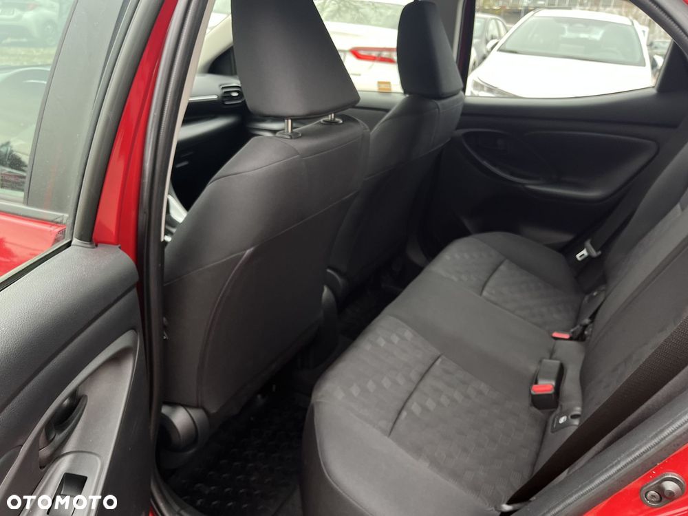 Toyota Yaris 1.5 Comfort CVT - 18