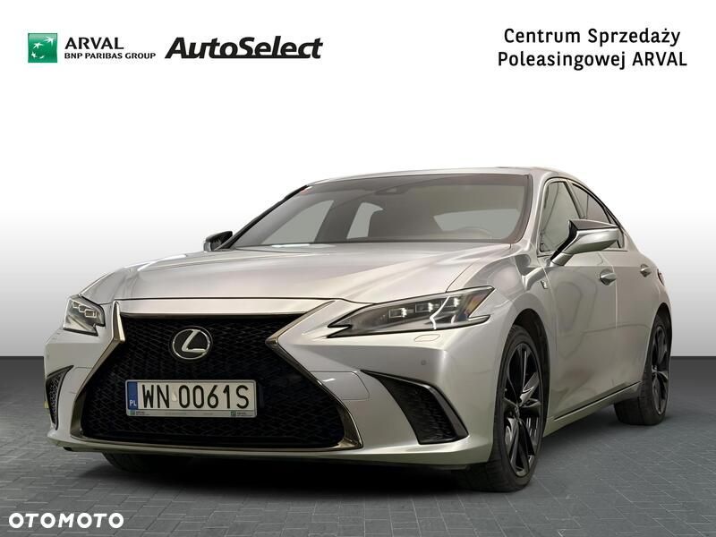 Lexus ES 300h F Sport Edition - 1
