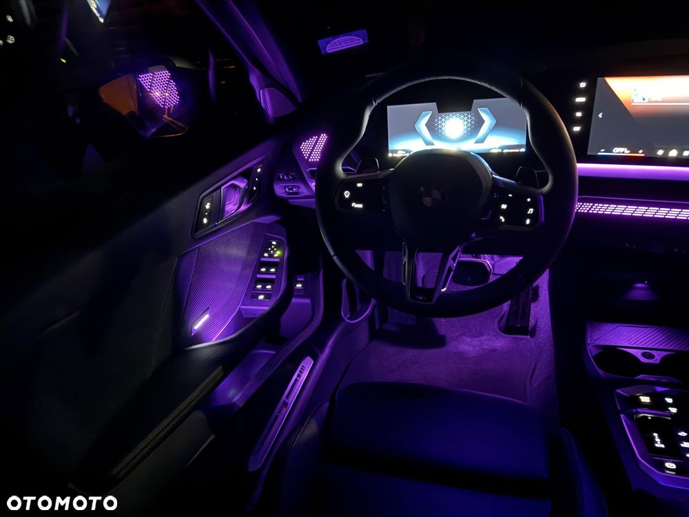 BMW Seria 1 118d M Sport Shadow - 32