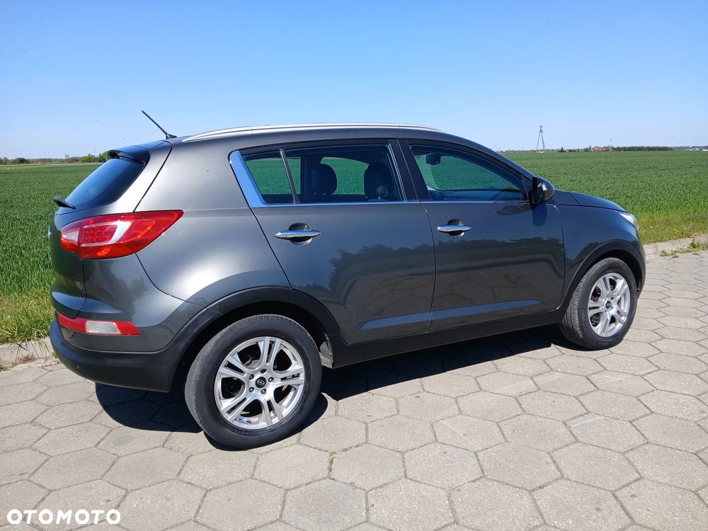 Kia Sportage 1.7 CRDI 2WD ISG Dream-Team Edition - 13