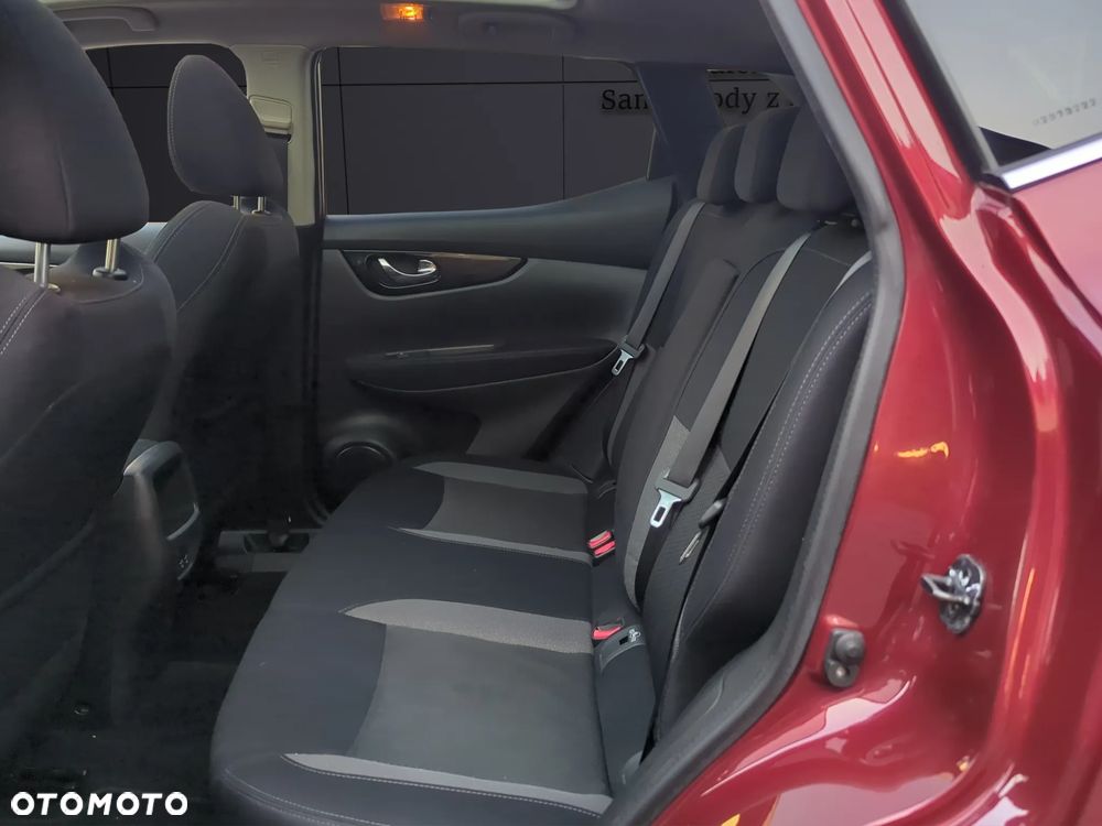 Nissan Qashqai 1.3 DIG-T N-Connecta EU6d - 21