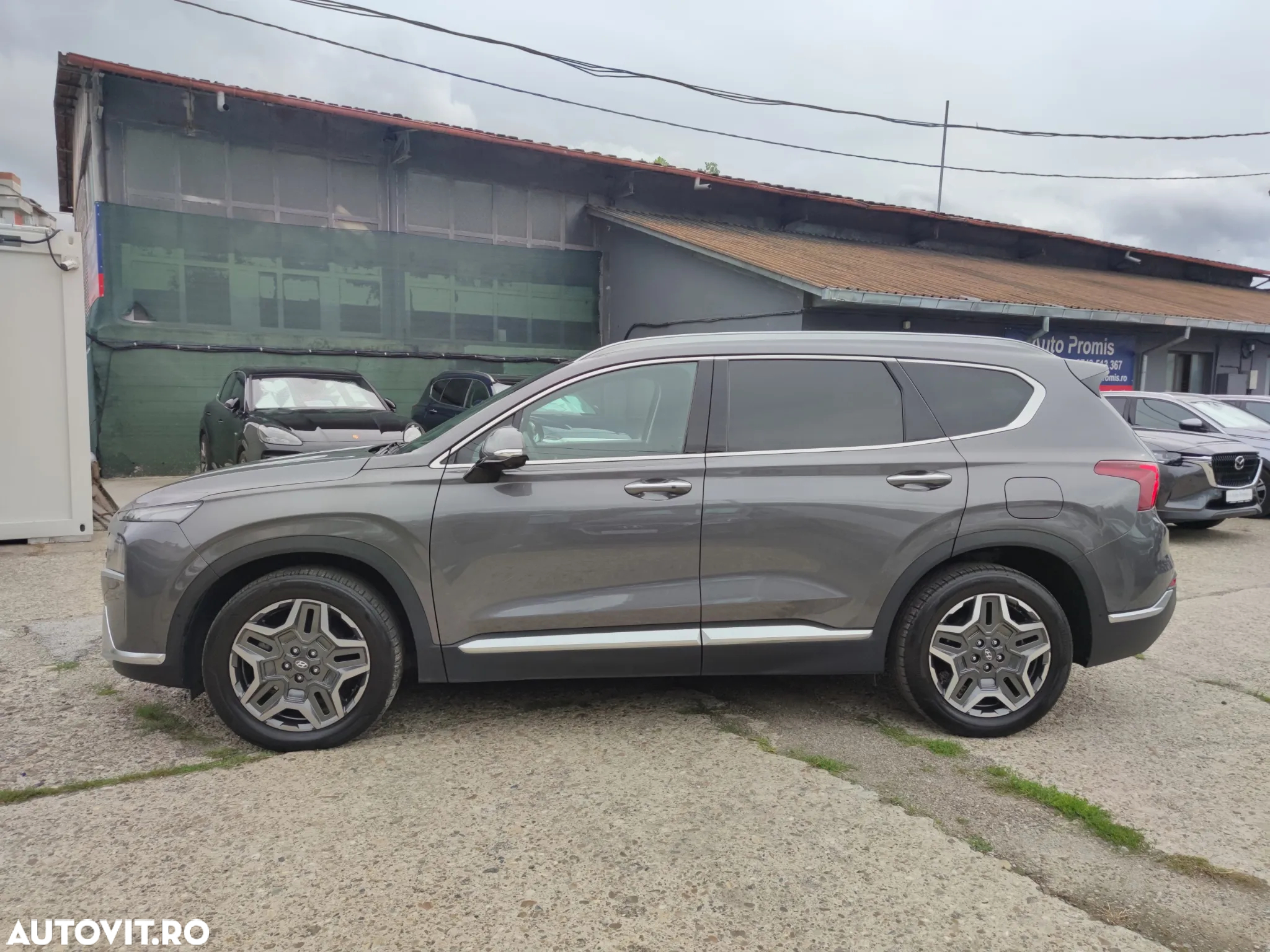 Hyundai Santa Fe Plug-in Hybrid 1.6 l 265 CP 4WD 6AT Luxury - 11
