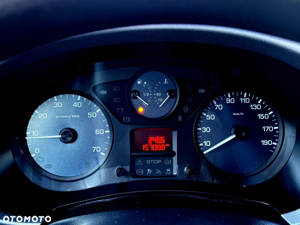 Peugeot Partner 1.6 BlueHDi Active - 19