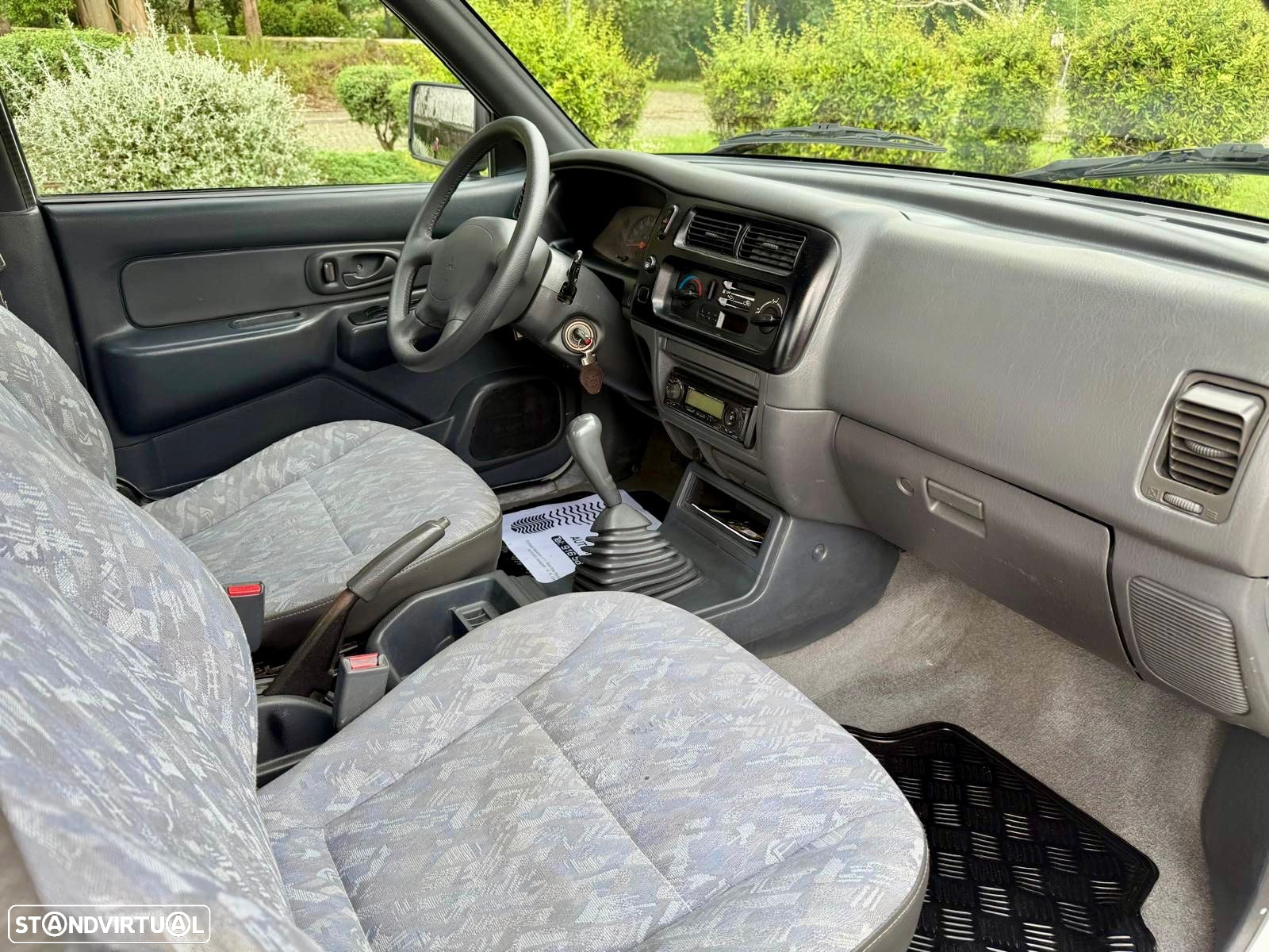 Mitsubishi L200 2.5 TD CD CM - 9