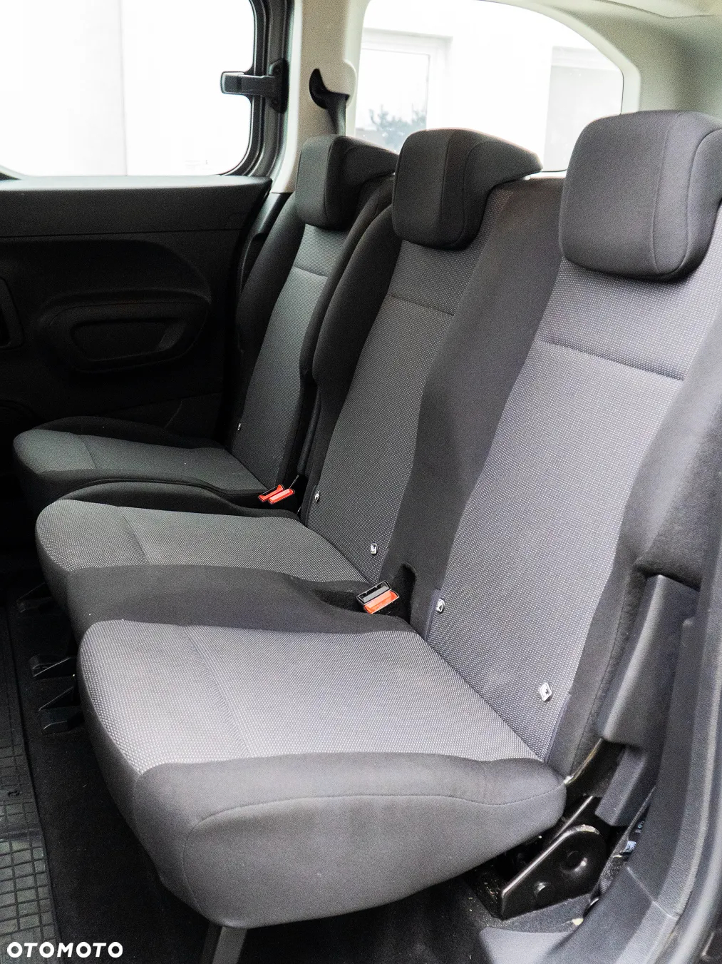 Peugeot Rifter Long 1.2 PureTech Active Pack S&S (7-os.) - 7