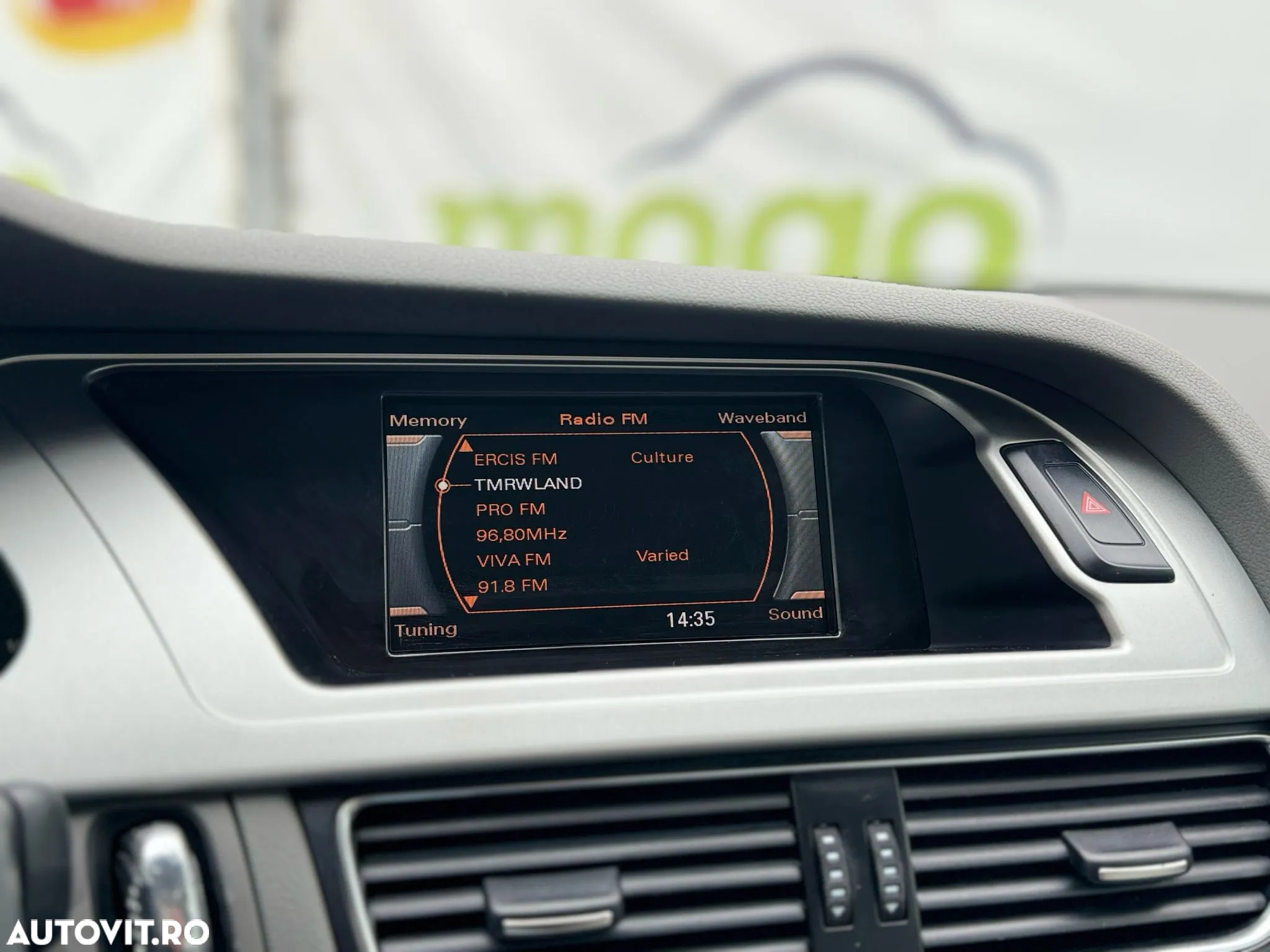 Audi A4 2.0 TDI Multitronic Avant - 37