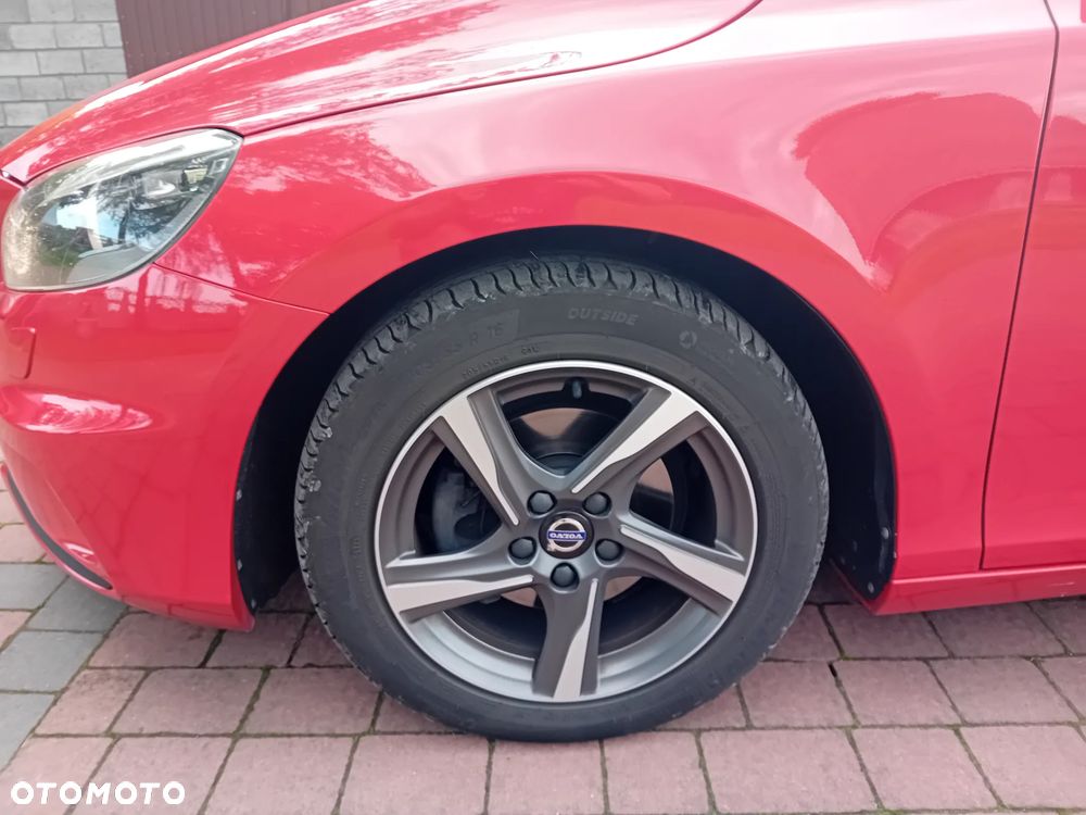 Volvo V40 D2 Drive-E R-Design Momentum - 21