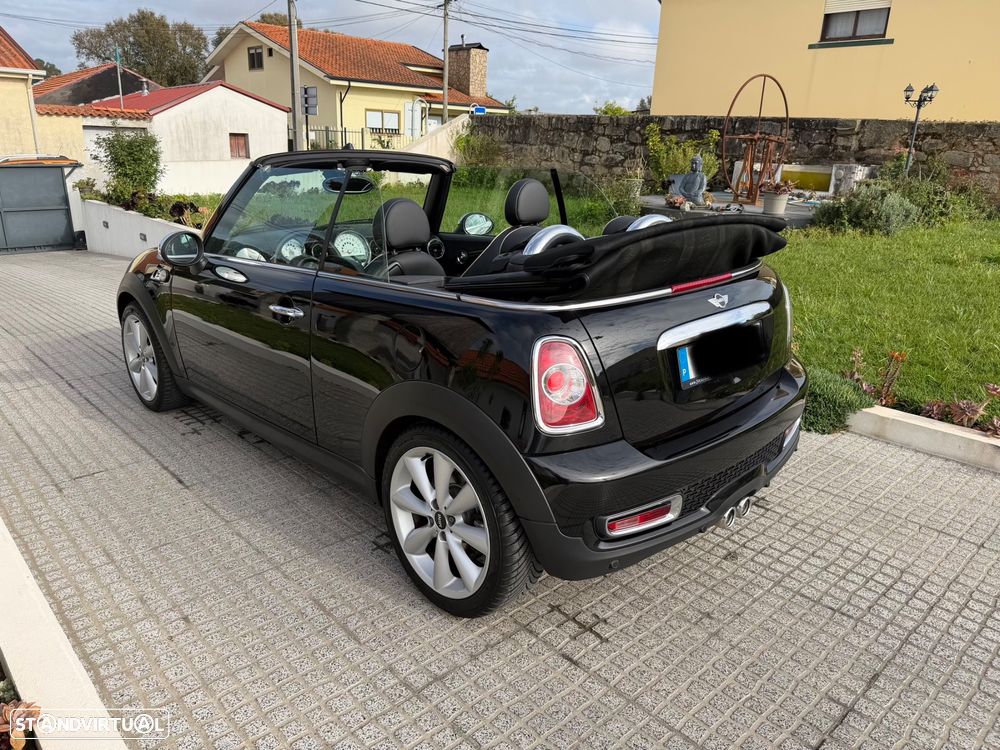 MINI Cabrio Cooper SD - 11