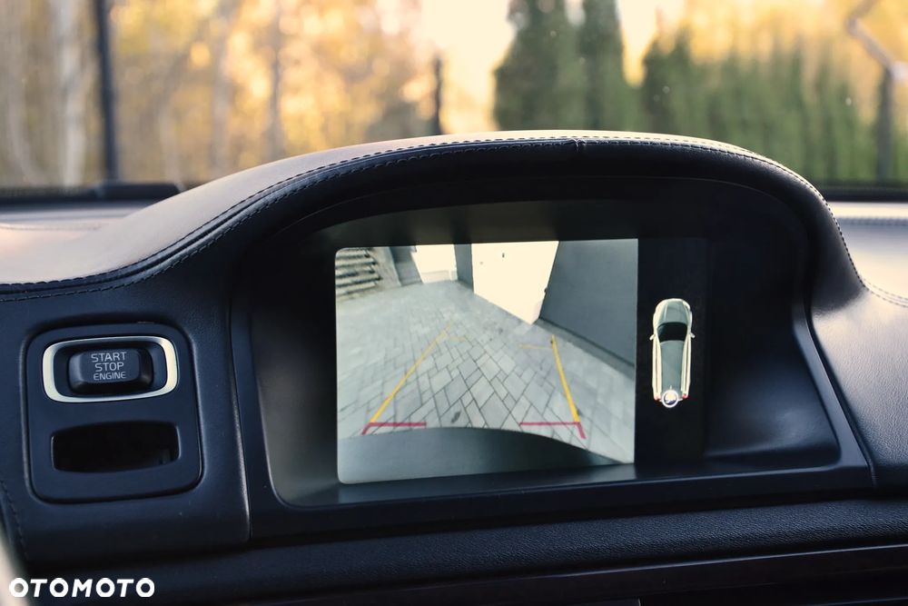 Volvo XC 70 T5 AWD Summum - 3