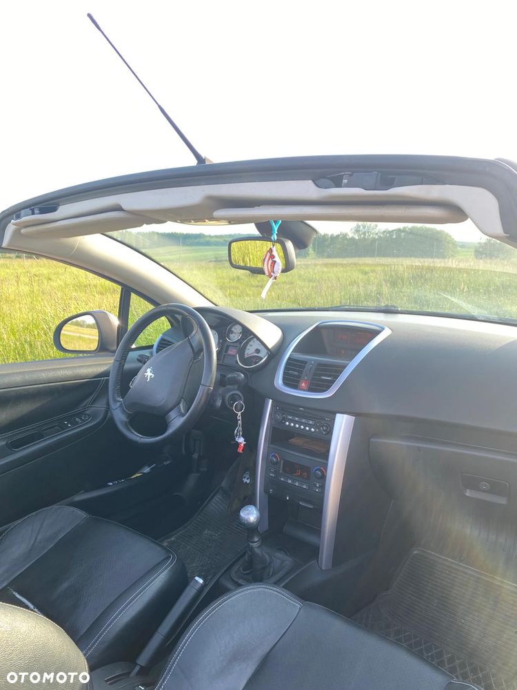 Peugeot 207 1.6 Turbo Sport - 5
