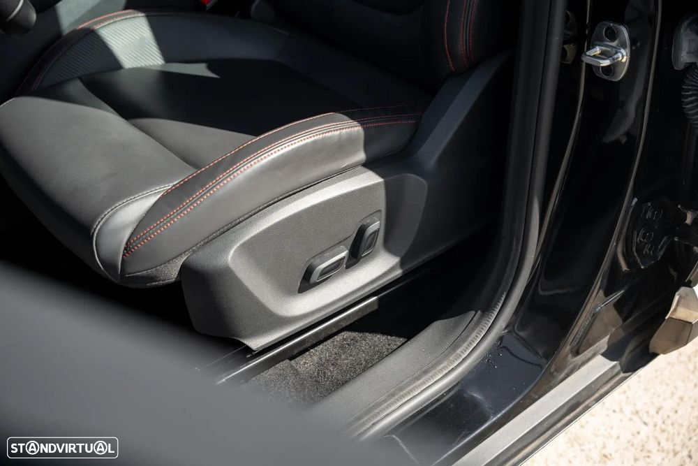 MG ZS Standard Luxury - 21
