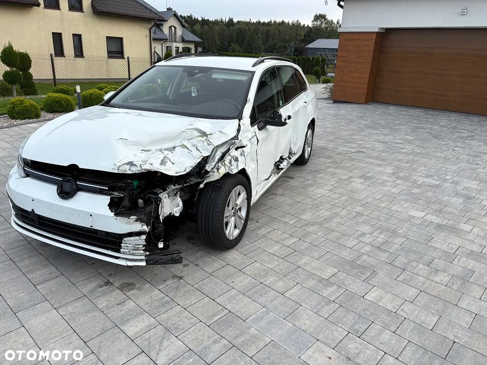 Volkswagen Golf VIII 2.0 TDI Life - 2