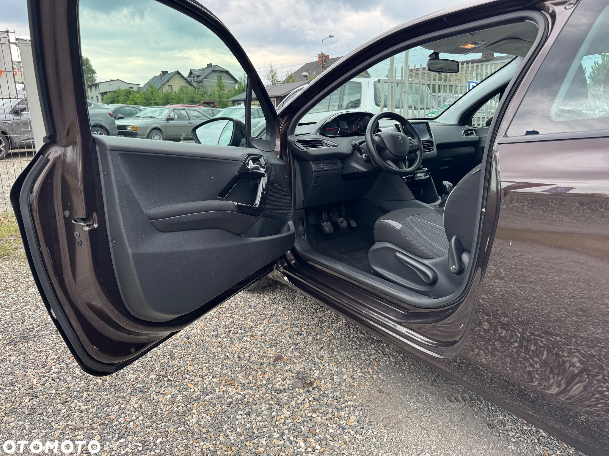 Peugeot 208 1.4 VTi Active - 9