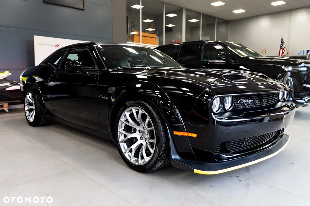 Dodge Challenger 6.2 Redeye Widebody - 10