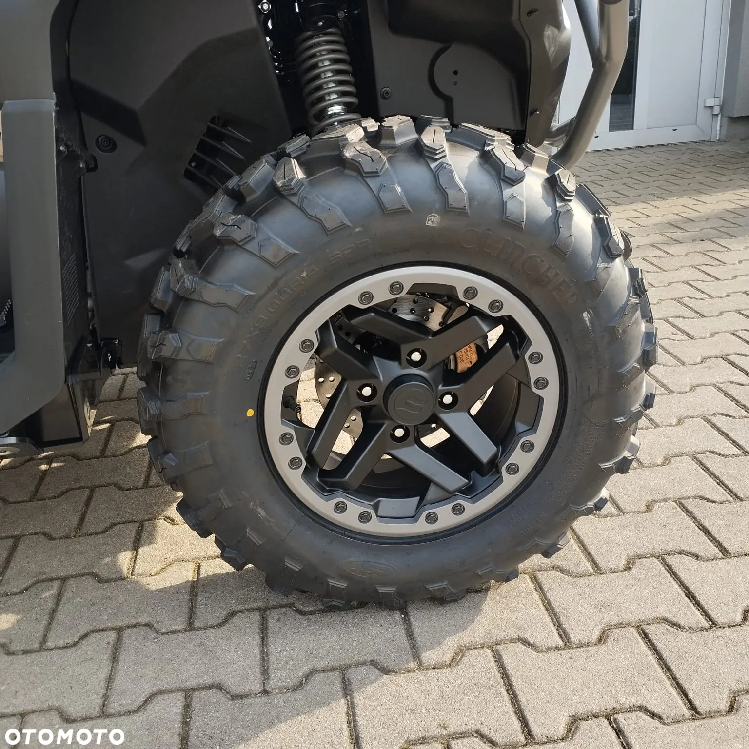 CFMoto CForce - 14
