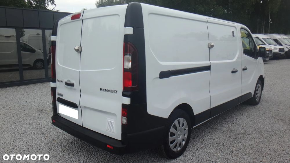 Renault Trafic - 10