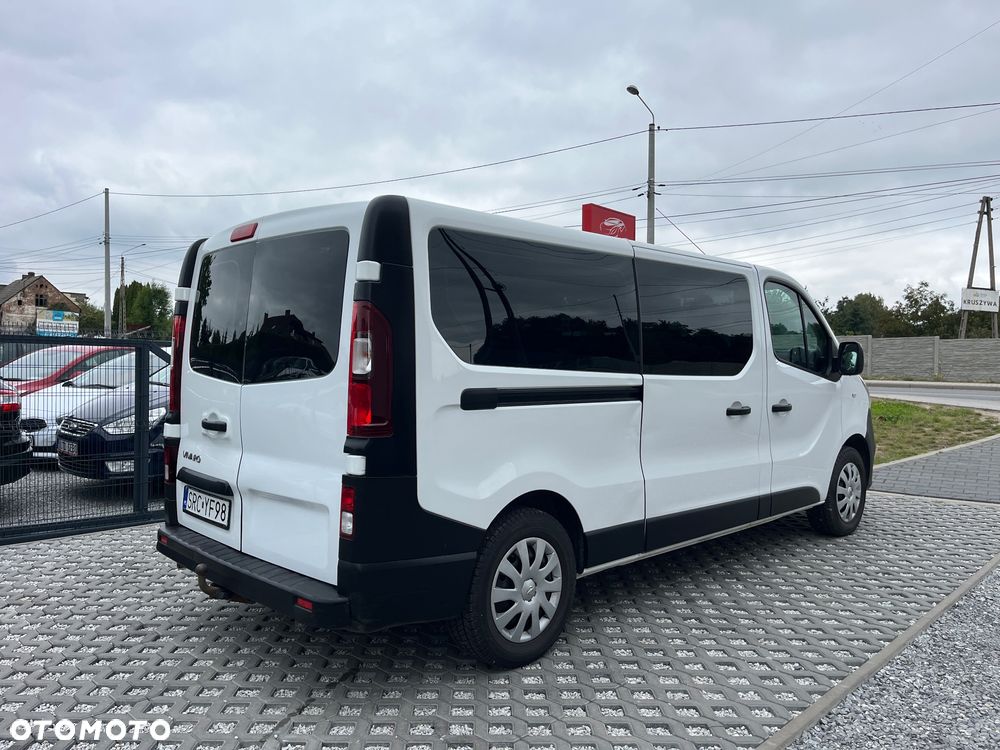 Opel Vivaro L2H1 2,9t Elegance Business - 12