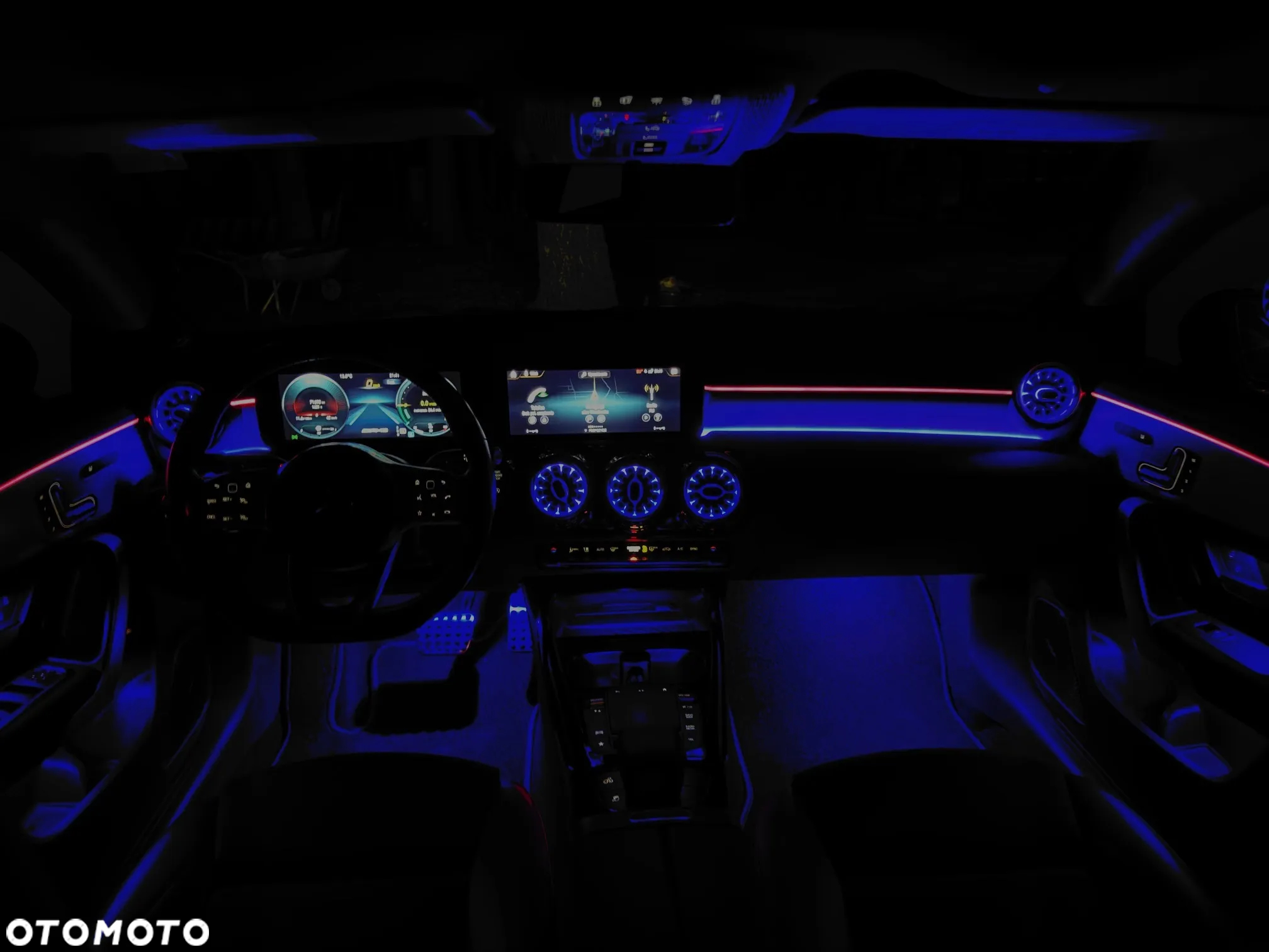 Mercedes-Benz CLA AMG 45 4-Matic 8G-DCT - 30