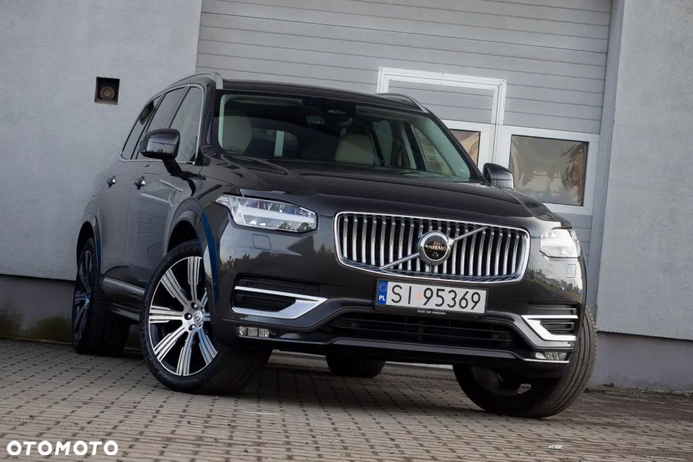 Volvo XC 90 - 1