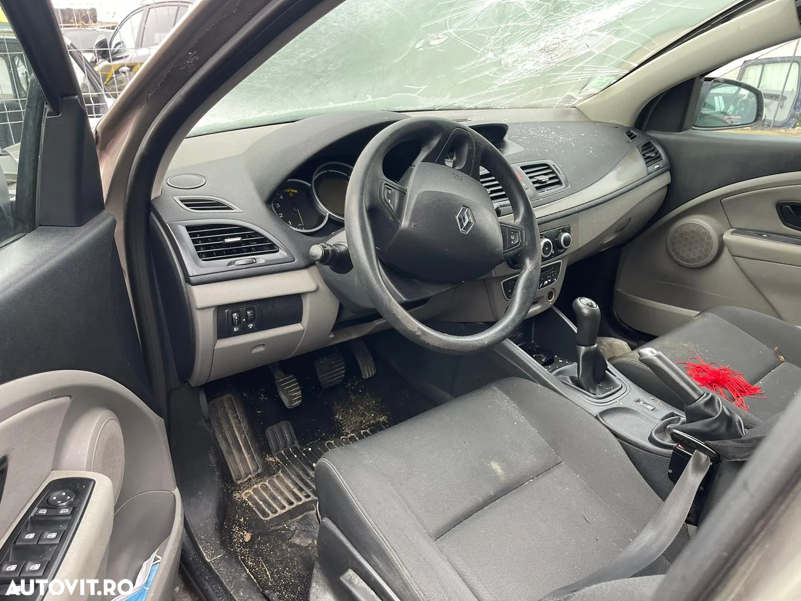 Dezmembrari Renault Megane 3 / 2010 / 1.5 dci - 5