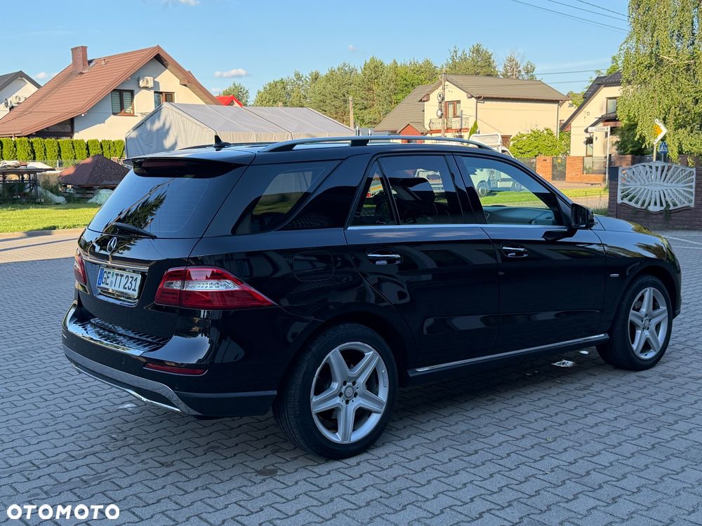 Mercedes-Benz ML 350 BlueTEC 4MATIC 7G-TRONIC Edition 1 - 14